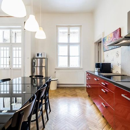 Berta - 4 Bedrooms, 3 Baths Budapest Eksteriør billede