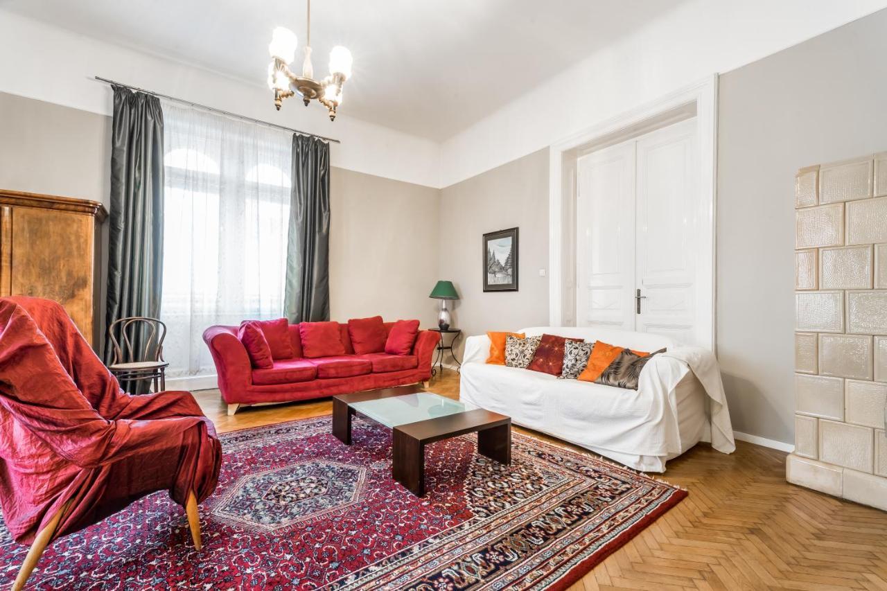 Berta - 4 Bedrooms, 3 Baths Budapest Eksteriør billede