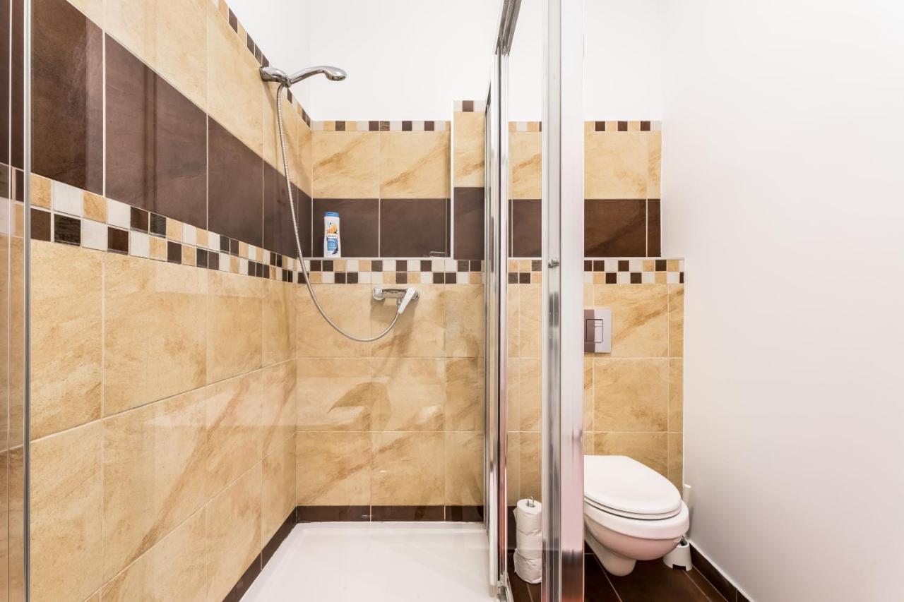 Berta - 4 Bedrooms, 3 Baths Budapest Eksteriør billede