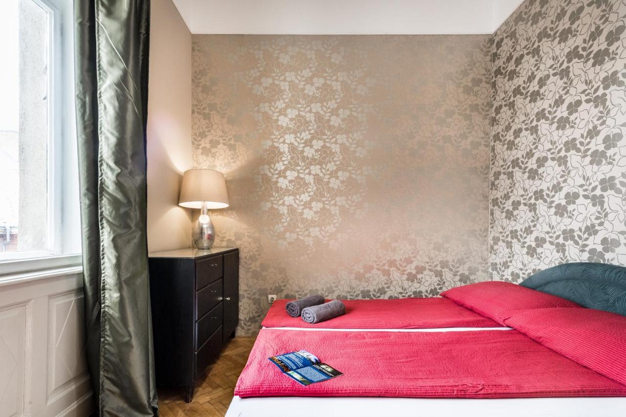 Berta - 4 Bedrooms, 3 Baths Budapest Eksteriør billede