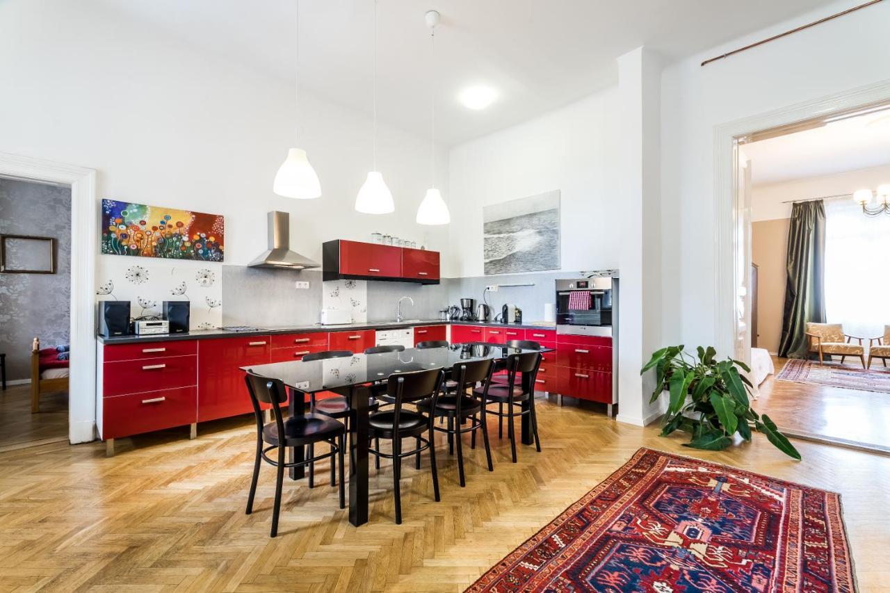 Berta - 4 Bedrooms, 3 Baths Budapest Eksteriør billede