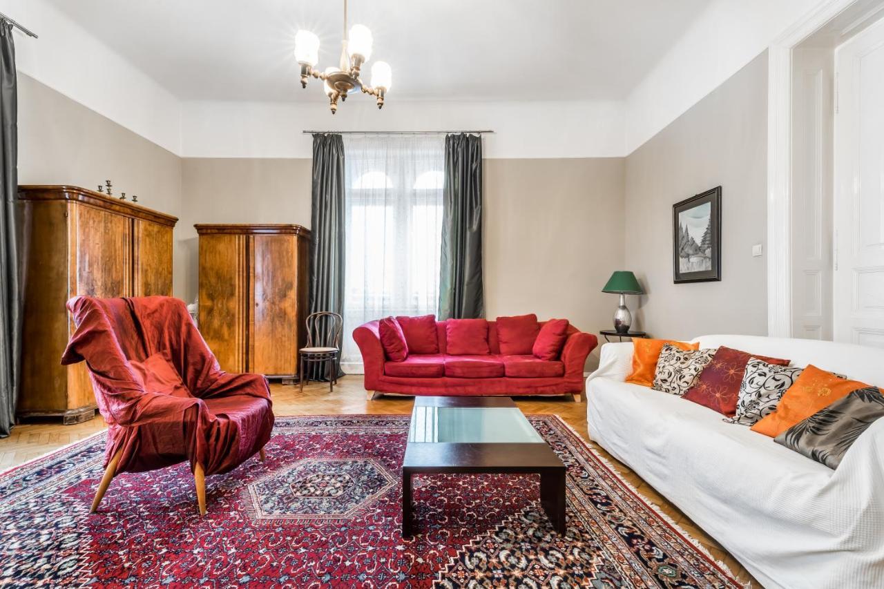 Berta - 4 Bedrooms, 3 Baths Budapest Eksteriør billede