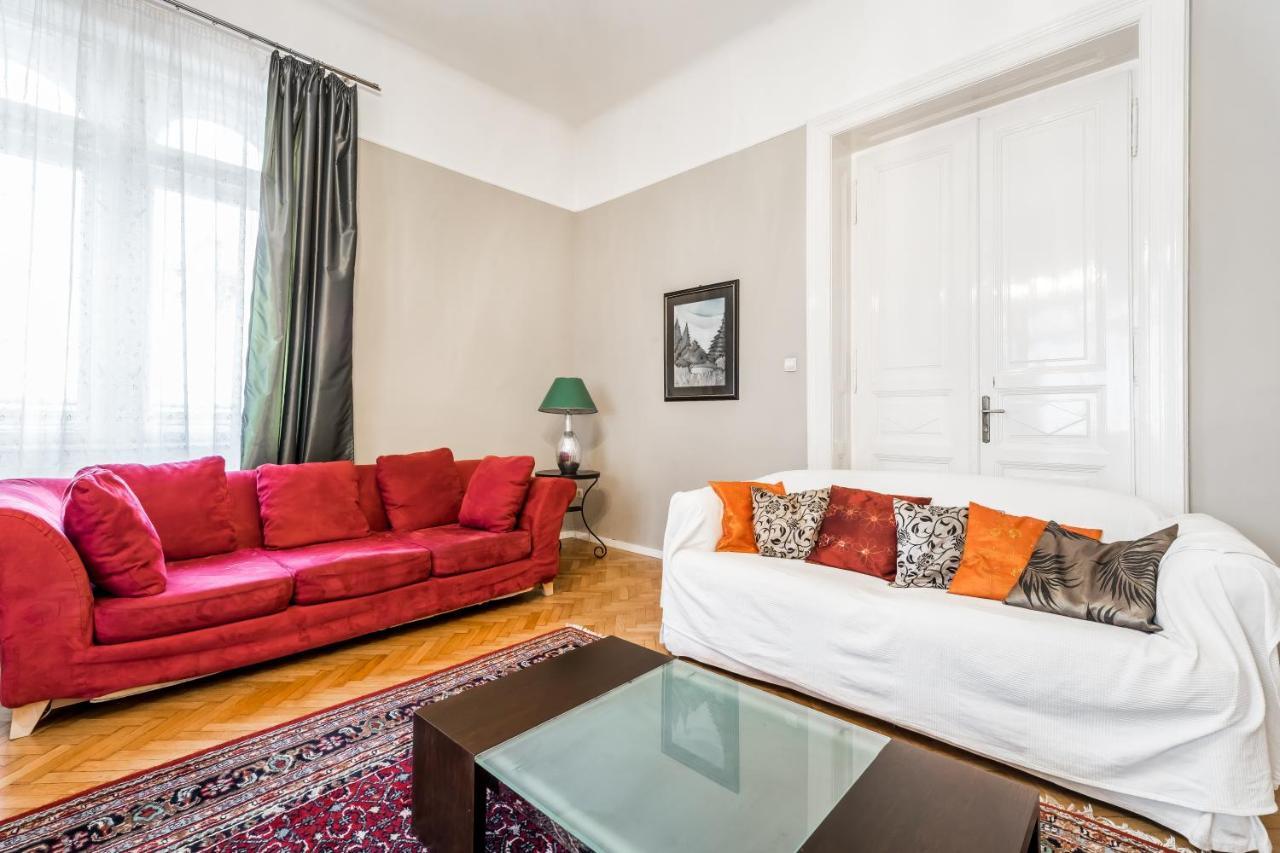 Berta - 4 Bedrooms, 3 Baths Budapest Eksteriør billede